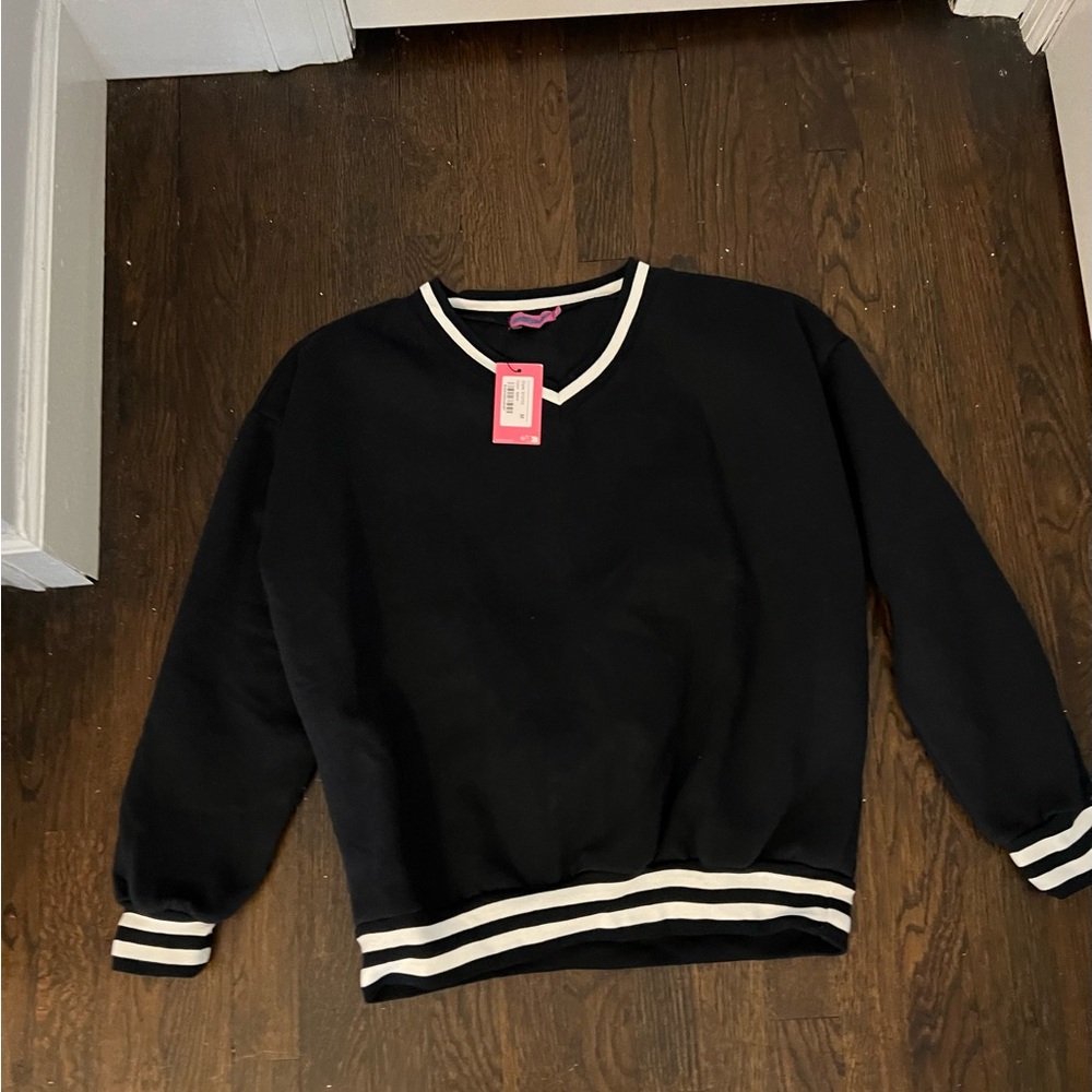 Edikted Oversized V Neck